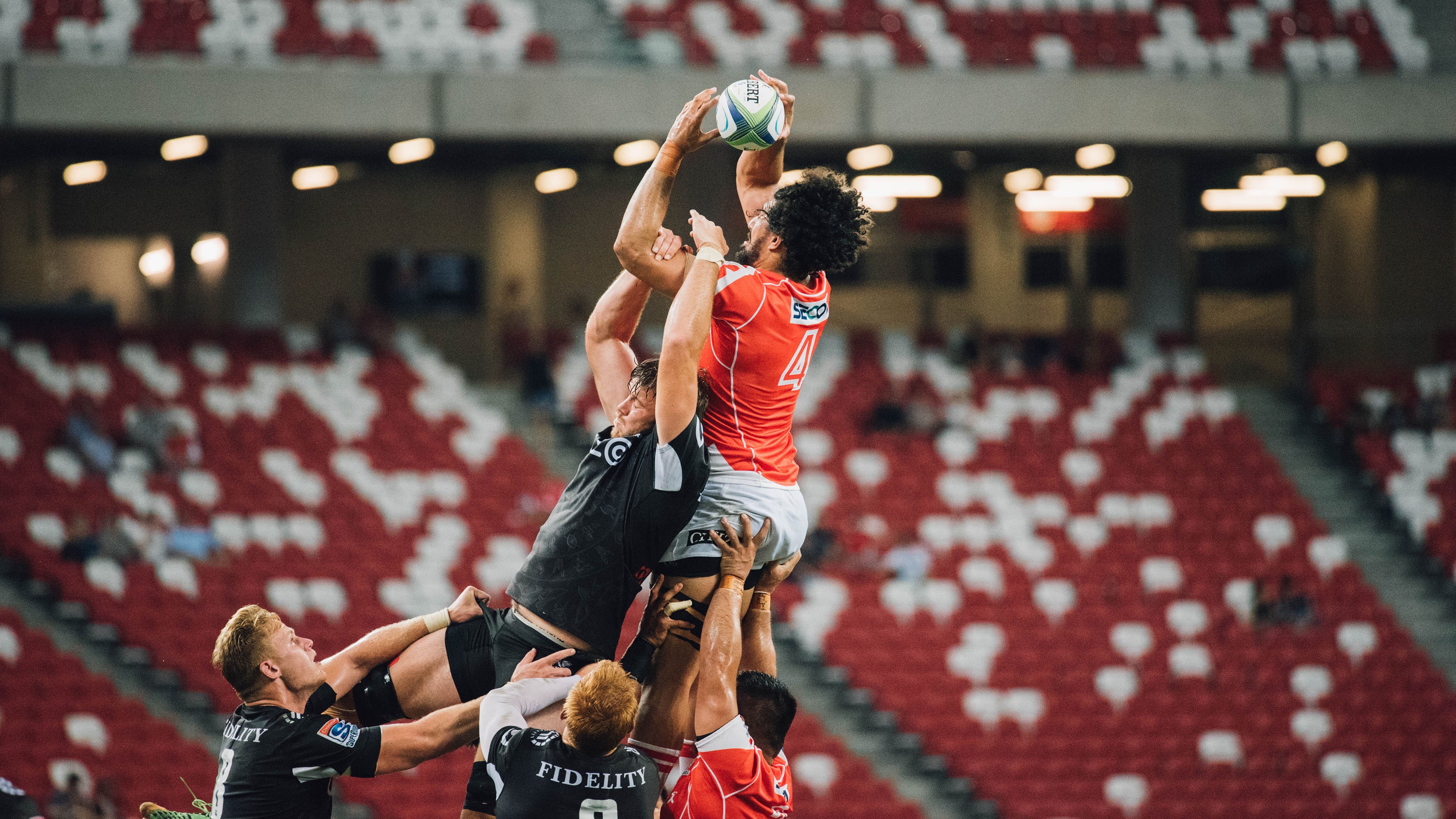 世界杯：多家啤酒厂发布“世界杯限量版罐装” 成收藏热点